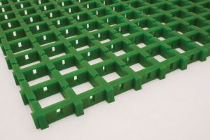 Zelená univerzální protiskluzová olejivzdorná rohož (mřížka 22 x 22 mm) (role) - délka 5 m, šířka 60 cm, výška 1,2 cm F
