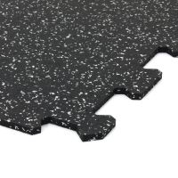 Černo-bílá gumová modulová puzzle dlažba (okraj) FLOMA FitFlo SF1050 - délka 50 cm, šířka 50 cm, výška 1 cm
