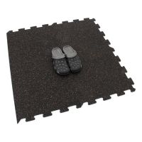 Černo-červená gumová podlahová deska (puzzle - okraj) FLOMA FitFlo SF1050 - délka 100 cm, šířka 100 cm, výška 1 cm