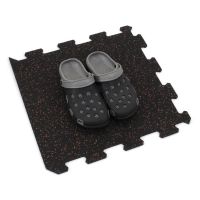 Černo-červená gumová podlahová deska (puzzle - okraj) FLOMA FitFlo SF1050 - délka 50 cm, šířka 50 cm, výška 1,6 cm