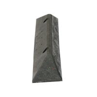Černý plastový parkovací doraz CarStop - délka 78 cm, šířka 10 cm, výška 6 cm