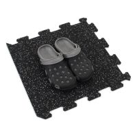 Černo-šedá gumová podlahová deska (puzzle - okraj) FLOMA IceFlo SF1100 - délka 100 cm, šířka 100 cm, výška 1,6 cm