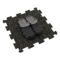 Černo-žlutá gumová podlahová deska (puzzle - střed) FLOMA IceFlo SF1100 - délka 100 cm, šířka 100 cm, výška 1,6 cm