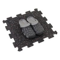 Černo-bílo-červená gumová podlahová deska (puzzle - střed) FLOMA SF1100 IceFlo - délka 100 cm, šířka 100 cm, výška 1,6 cm