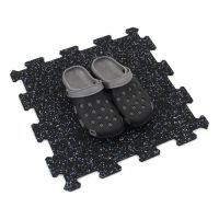 Černo-bílo-modrá gumová podlahová deska (puzzle - střed) FLOMA IceFlo SF1100 - délka 100 cm, šířka 100 cm, výška 1,6 cm