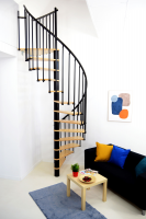 Interiérové schody Berlin 120x309 cm - buk, černé zábradlí Minka