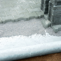 Geotextilie PET 200g/m2 polorukáv 2x10 m bílá Egibi