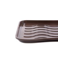 Hnědý plastový odkapávač na boty FLOMA Waves - délka 38 cm, šířka 50 cm a výška 1,7 cm