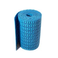 Modrá plastová bazénová protiskluzová rohož (role) FLOMA Otti - délka 12 m, šířka 60 cm, výška 0,9 cm