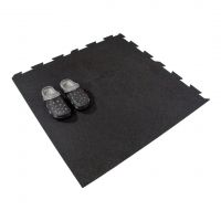 Černá gumová podlahová deska (puzzle - roh) FLOMA FitFlo SF1050 - délka 95,6 cm, šířka 95,6 cm, výška 1,6 cm