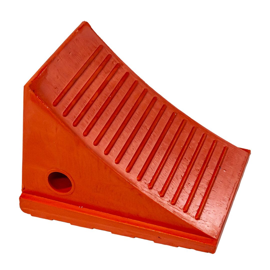 Červený plastový zakládací klín UC1500-6 - délka 28,5 cm, šířka 22,5 cm, výška 21 cm