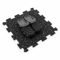 Černo-bílá gumová podlahová deska (puzzle - střed) FLOMA FitFlo SF1050 - délka 47,8 cm, šířka 47,8 cm, výška 0,8 cm