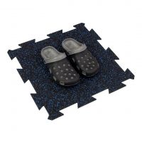 Černo-modrá gumová podlahová deska (puzzle - střed) FLOMA FitFlo SF1050 - délka 50 cm, šířka 50 cm, výška 1 cm