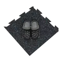 Černo-bílo-modrá gumová podlahová deska (puzzle - roh) FLOMA FitFlo SF1050 - délka 50 cm, šířka 50 cm, výška 1 cm