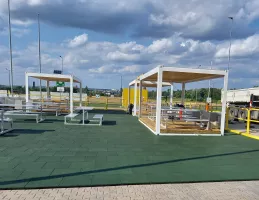 Červená gumová certifikovaná dopadová dlažba FLOMA ProF - délka 50 cm, šířka 50 cm, výška 4,5 cm