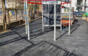Gumová certifikovaná zatravňovací rohož FLOMA FlexMat - délka 100 cm, šířka 150 cm, výška 2,3 cm