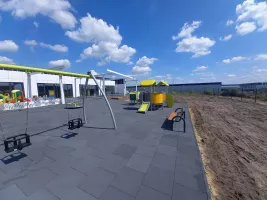 Zelená gumová certifikovaná dopadová dlažba FLOMA ProF - délka 50 cm, šířka 50 cm, výška 7 cm