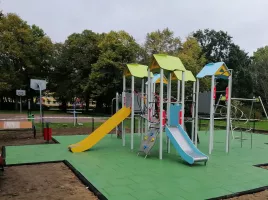 Šedá gumová certifikovaná dopadová dlažba FLOMA ProF - délka 50 cm, šířka 50 cm, výška 6 cm