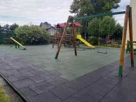 Šedá gumová certifikovaná dopadová dlažba FLOMA ProF - délka 50 cm, šířka 50 cm, výška 7,5 cm