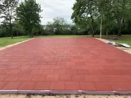 Modrá gumová certifikovaná dopadová dlažba FLOMA ProF - délka 50 cm, šířka 50 cm, výška 3,5 cm