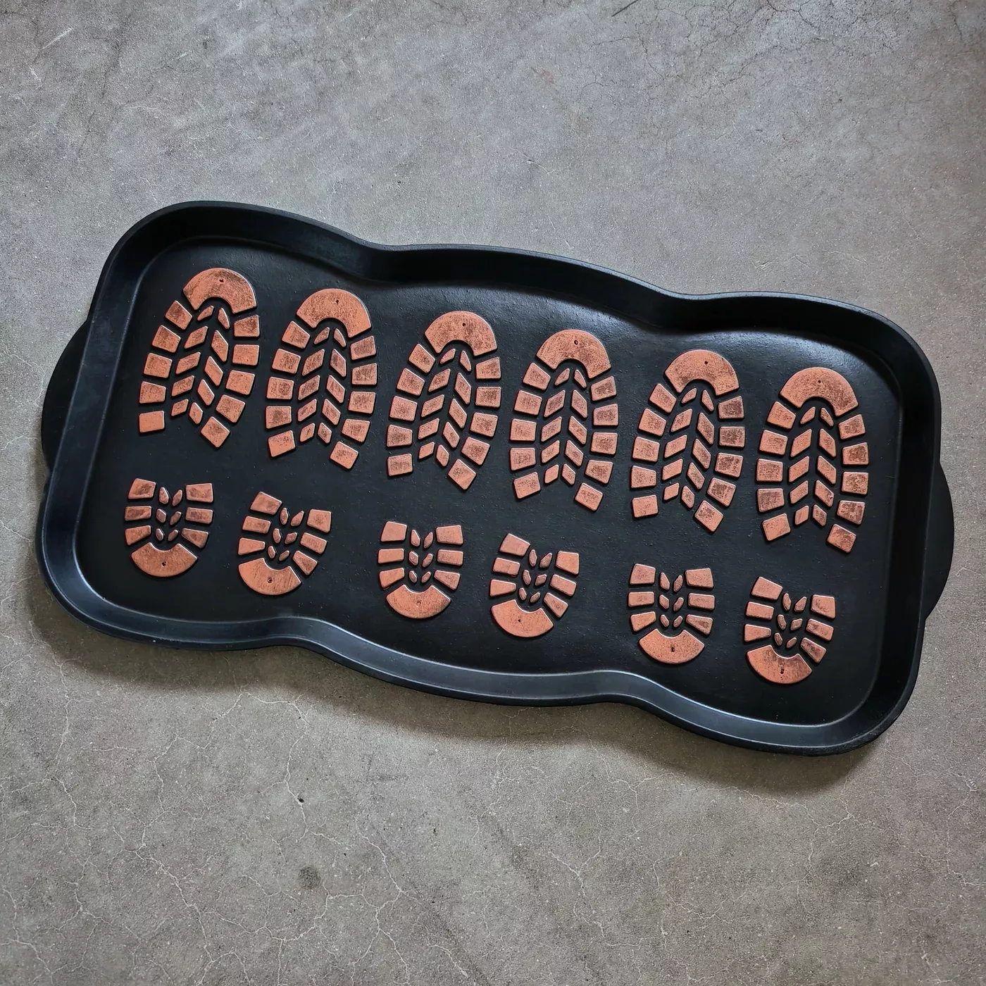 Gumový odkapávač na boty FLOMA Painted Boots - délka 40 cm, šířka 80 cm, výška 3,5 cm