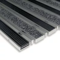 Textilní gumová hliníková kartáčová vstupní rohož FLOMA Alu Low Extra (Bfl-S1) - délka 100 cm, šířka 150 cm, výška 1 cm
