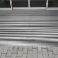 Textilní gumová hliníková kartáčová vstupní rohož FLOMA Alu Low Extra - délka 100 cm, šířka 150 cm, výška 1 cm