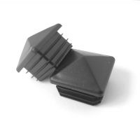 Plastová zátka jeklu čtvercová se stříškou - 60x60 2-3mm černá