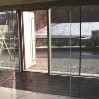 Černá hliníková kartáčová venkovní vstupní rohož FLOMA Alu Super (Cfl-S2) - délka 100 cm, šířka 150 cm, výška 2,2 cm