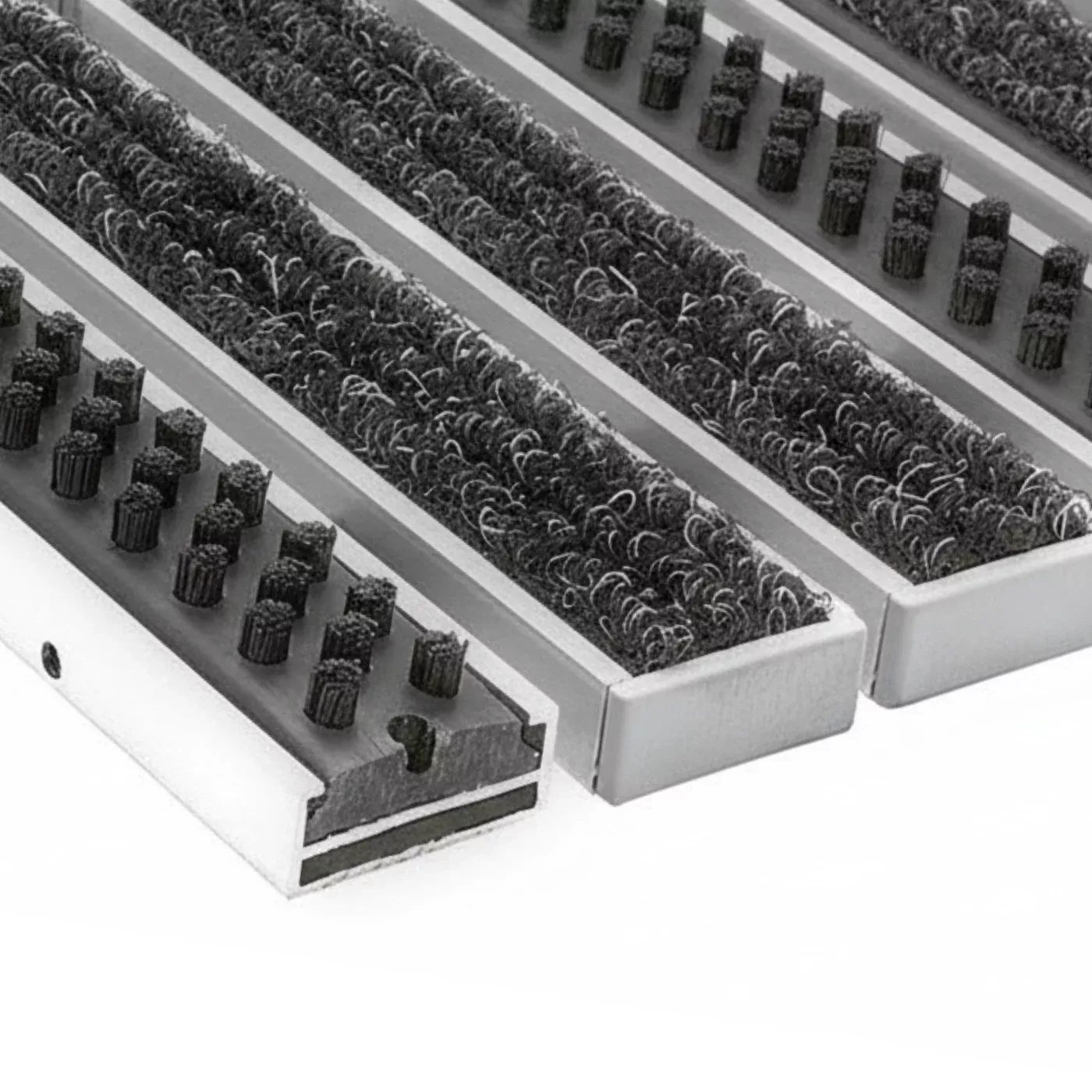 Hliníková kartáčová venkovní vstupní rohož FLOMA Alu Extra - délka 100 cm, šířka 100 cm, výška 1,7 cm