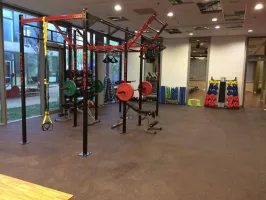 Černo-šedá gumová podlahová deska (puzzle - střed) FLOMA FitFlo SF1050 - délka 95,6 cm, šířka 95,6 cm, výška 1,6 cm