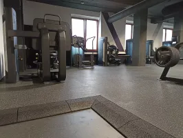 Černo-šedá gumová podlahová deska (puzzle - střed) FLOMA FitFlo SF1050 - délka 95,6 cm, šířka 95,6 cm, výška 1,6 cm