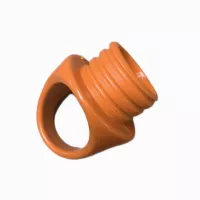 Oranžový plastový (PPC) držák pro kužely a sloupky FLOMA TC24 - výška 6 cm