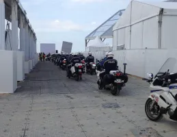 Plastová terénní pontonová deska FLOMA RePVC T600 - délka 400 cm, šířka 200 cm, výška 3,2 cm