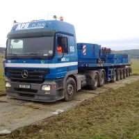 Plastová terénní pontonová deska FLOMA RePVC T600 - délka 400 cm, šířka 200 cm, výška 3,2 cm