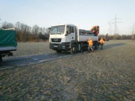 Plastová terénní pontonová deska FLOMA RePVC T601 - délka 400 cm, šířka 100 cm, výška 3,2 cm