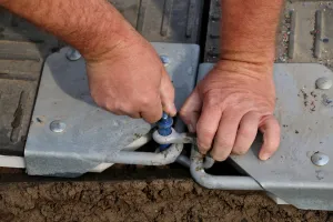 Plastová terénní pontonová deska FLOMA RePVC T601A - délka 300 cm, šířka 100 cm, výška 3,2 cm