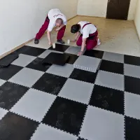 Zelený plastový (PVC) rohový nájezd Fortelock Industry (kůže) - délka 14 cm, šířka 14 cm, výška 0,7 cm