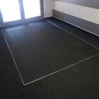 Černá plastová vstupní rohož Helix Z1 - délka 22,9 cm, šířka 30,5 cm, výška 1,1 cm