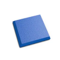 Modrý plastový (PVC) rohový nájezd "typ C" Fortelock Invisible (hadí kůže) - délka 14,5 cm, šířka 14,5 cm, výška 0,67 cm