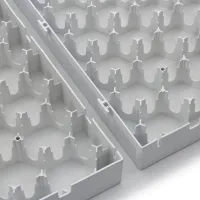 Bílá plastová terasová dlažba Linea Premium - délka 100 cm, šířka 75 cm, výška 8 cm