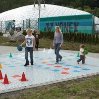 Plastová hra FLOMA Člověče, nezlob se - délka 500 cm, šířka 500 cm