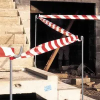 Bílo-červená vytyčovací páska - délka 250 m, šířka 8 cm