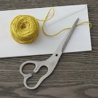 Nerezové nůžky - délka 17,9 cm, šířka 6,4 cm, výška 0,5 cm