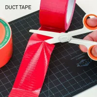 Keramické malé nůžky - délka 14,1 cm, šířka 6,7 cm, výška 1,3 cm