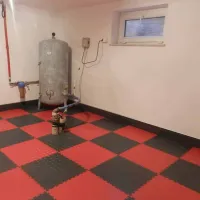 Modrá plastová (PVC) soklová lišta Fortelock Invisible (hadí kůže) - délka 46,8 cm, šířka 10 cm, tloušťka 0,67 cm