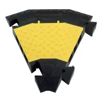 Černo-žlutý plastový rohový kabelový most s víkem (2x30x35, 1x35x35) DEFENDER 3 - šířka 60 cm, výška 7,3 cm