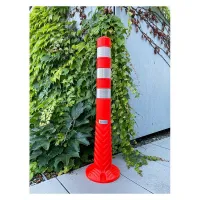 Oranžový plastový elastický parkovací sloupek - průměr 7,5 cm, výška 75 cm