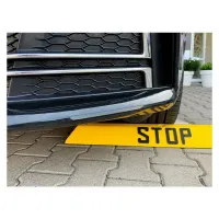 Žlutý plastový parkovací doraz FLOMA STOP - délka 90 cm, šířka 20 cm, výška 6,5 cm