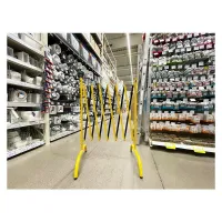 Černo-žlutá ocelová mobilní bariéra - délka 310 cm, výška 109 cm